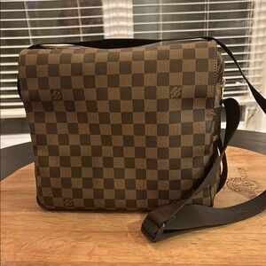 Louis Vuitton Naviglio Messenger Bag